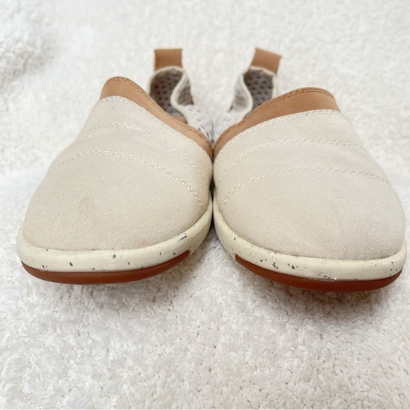 Emu Australia Meroo Slip On Flat Sz 8 Perforated Canvas Suede Natural Cream Tan - Picture 8 of 12